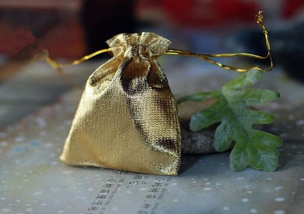 

new fashion gold plated gauze satin jewelry bags jewelry christmas gift pouches bag 65x8cm8048238, Black;white