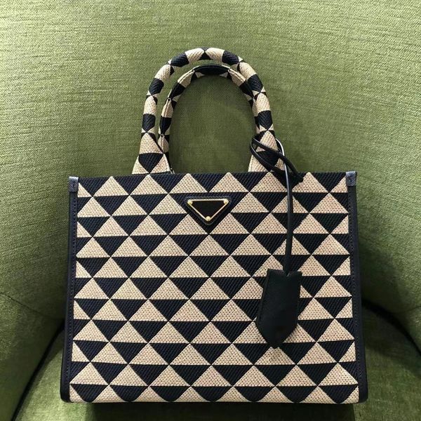 

3 size women designer shoulder embossed bags symbole triangle prad bags crossbody purse luxury luggage tote clutch bag organizer mens canvas