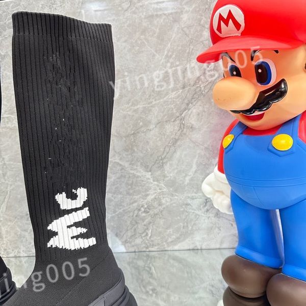 

2023 famous men quality sock shoes trainers casual sneakers soft high cut socks race fashion black women shoes 35-46 xsd221120