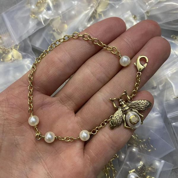 

luxury design bangles brand letter bracelet chain famous women 18k gold crystal rhinestone pearl wristband link chain couple gifts jewerlry, Black