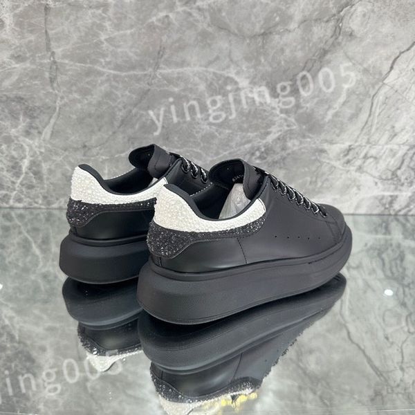 

2023 new luxury designer flat sneaker trainer casual shoes denim canvas leather letter fashion platform mens womens low sneakers size 35-46, Black