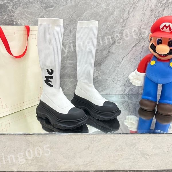 

famous men quality sock shoes trainers casual sneakers soft high cut socks race fashion black women shoe 35-46 xsd221120
