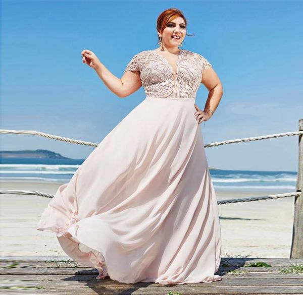 

pale pink plus size lace prom dresses sheer plunging neck cap sleeves evening gowns a line floor length chiffon formal dress6876493, Black