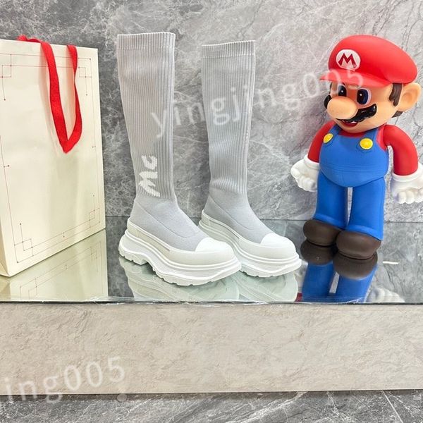 

famous men quality sock shoes trainers casual sneakers soft high cut socks race fashion black women shoes 35-46 xsd221120