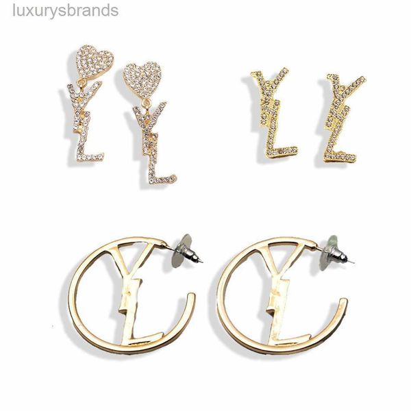 

fashion womens brand designer letter earrings ear stud women elegance temperament simple ladies wedding party jewelry accessories er0086-er0, Golden;silver