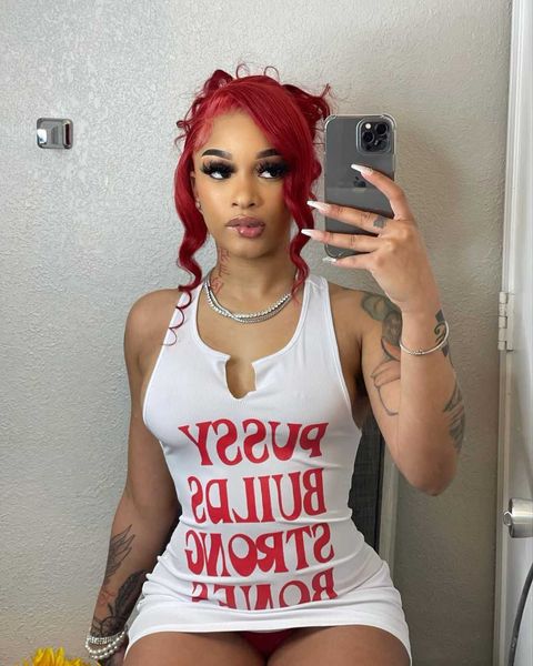 

women's mid length dress temperament commuter letter printed sleeveless slim fit knitted dress, White