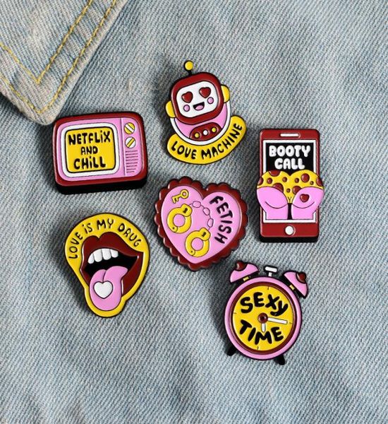

pins brooches jewelry yellow enamel pin tv robot clock lips buheart badge custom lapel jeans shirt bag fashion gift drop delivery8724589, Blue