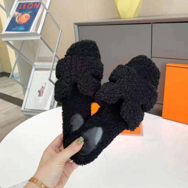 

slippers designer slippers fur h slide ladies wool slides fashion women slipper furry warm winter home sandals comfortable fuzzy girl autumn, Black