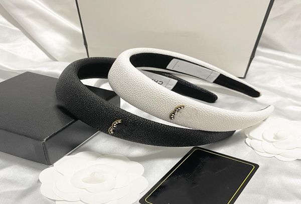 

c fashion leather headbands for women girls luxury hair bands white colors brand headband with inner label 2022 hair jewelry8620495, Silver