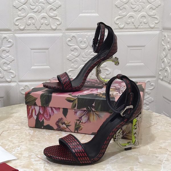 

classical designer sandals luxury designer womens platform outdoor shoes quality leather casual shoes ankle strap 10cm high heel sandals 35-, Black
