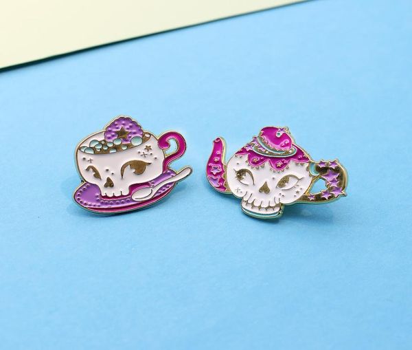 

new cartoon skull tea cup kettle brooches skeleton white purple cute pins metal fashion jewelry for women men lapel denim jack4931878, Gray