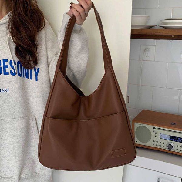 

large capacity backpack for women in autumn and winter new leisure commuting college students shoulder bag tote bag trend