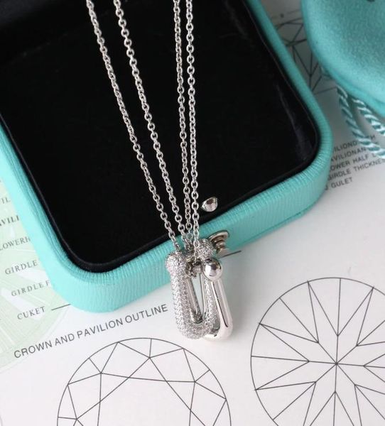 

luxury designer necklace shiny diamond pendant fashion metal pendants necklaces designers jewelry popular ladies men love pendant 4303354, Silver