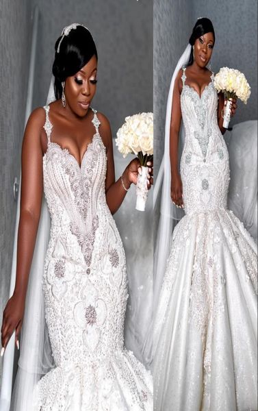 

2022 african arabic luxury mermaid wedding dresses crystal beading spaghetti straps lace appliques pearls with flowers formal brid4437061, White