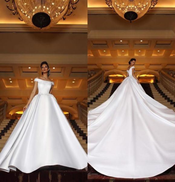 

2020 new gorgeous arabic wedding dresses long train off the shoulder lace appliques satin plus size bridal gowns2259797, White