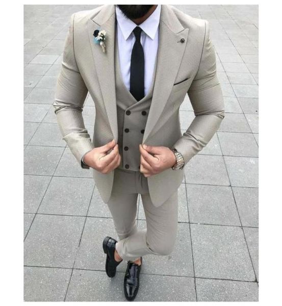 

mens wedding tuxedos 2019 peaked lapel groom suits popular man blazers jacket excellent 4 piece suits jacketpantsvesttie4330969, Black;gray