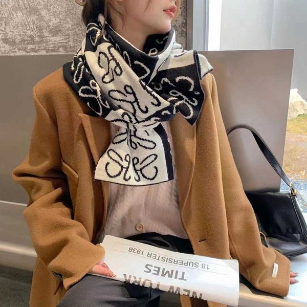 

3 korean version internet celebrity luo jia plaid knitted for women in winter 2 new ins style geometric letter wool thick scarf, Blue;gray