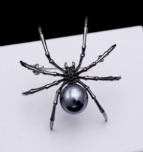 

2019 fashion personality exaggerated black spider zircon brooch highend funny personality female brooch fashion creative pin wome6061279, Gray