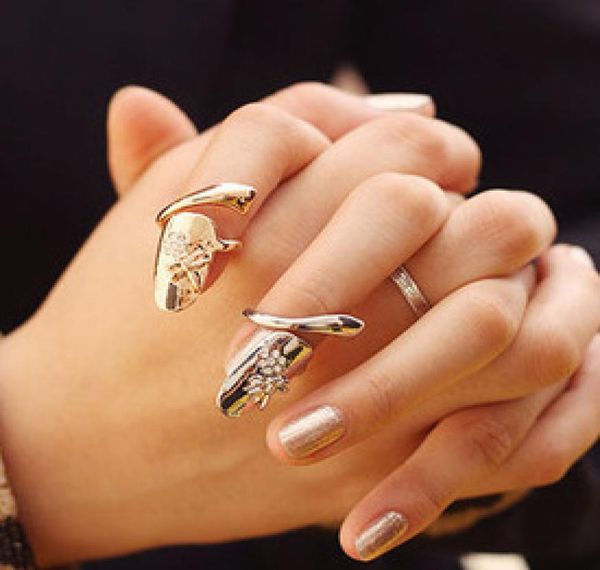 

new exquisite cute retro queen dragonfly design rhinestone plum snake goldsilver ring finger nail rings1630724, Silver