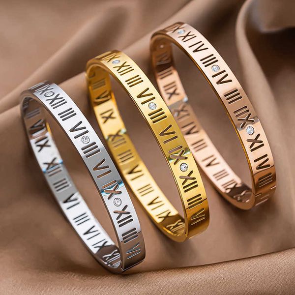 

vacuum plated rose gold clasp roman numerals steel jewelry fashion new lovers bracelet, Golden;silver