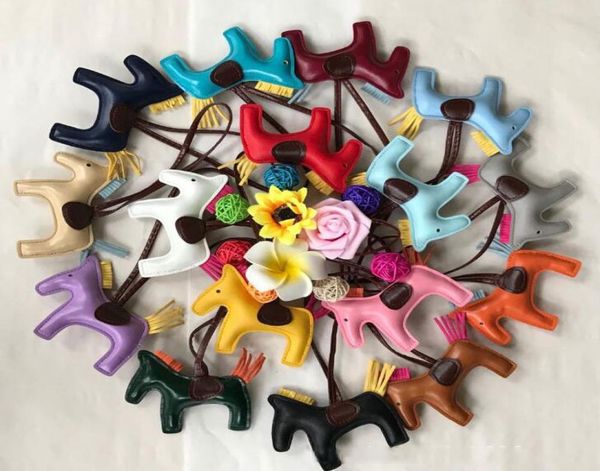 

pu leather keychain pony pendant bag pendant fashion key chain charms accessories animal keyring ring holder car bag jewe6345662, Slivery;golden