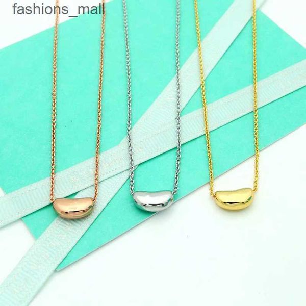

luxury designer heart necklace love gold necklaces women stainless steel necklace pendant style designer necklaces womens jewelry wholesale, Silver