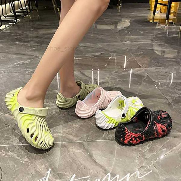 

fingerprint slippers women's summer wear new stepped on poop feeling hole shoes heightened platform non-slip sandals corsha6692-11, Black