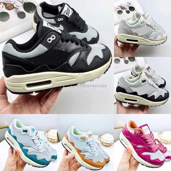 

2023 87 kids shoes for boy girl sports black white panda chunky low cows trainers boys and girls athletic outdoor kid sneakers children eur