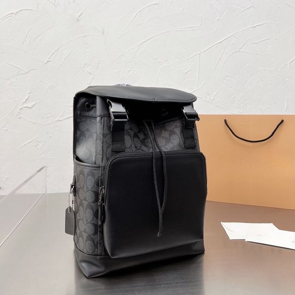 

designer bag women backpack fashionable and personalized men backpack classic leather travel bag large capacity retro and high-end feeling s