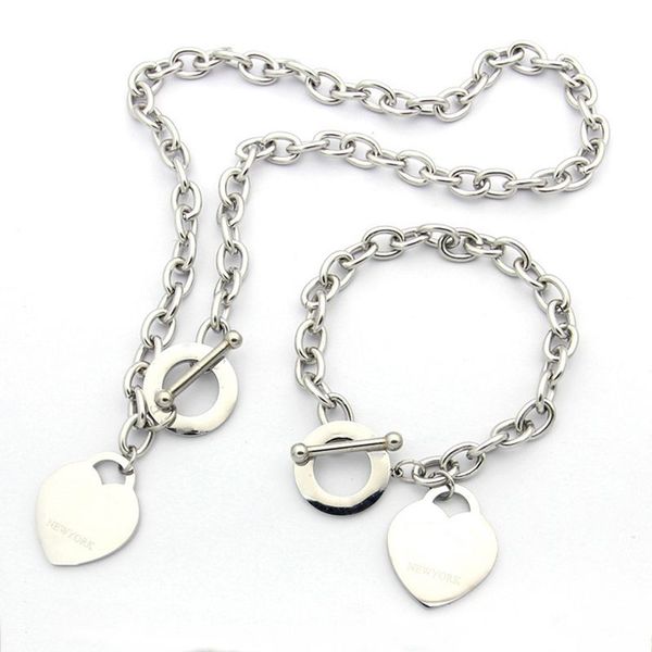 

designer necklace jewelry sets designer for women men tiffansy bracelets necklace round card exquisite craftsmanship official logo buckle go, Silver
