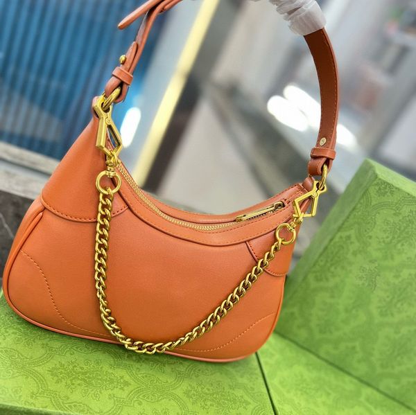 

fashion women underarm chain bag new designer crossbody shoulder handbag for women with leather hardware shoulder straps and zipper closure, Black;red