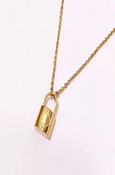 

designer couple necklace fashion luxuries lock pendant necklaces 18k titanium steel plated women necklace for birthday gift8016729, Silver