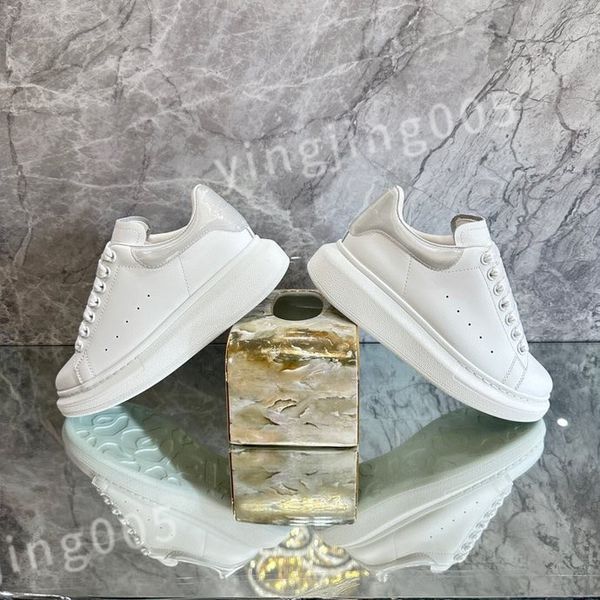 

outdoor running shoe designer fashion platform sneakers for women mens leather black white alexander walking sport xsd221125