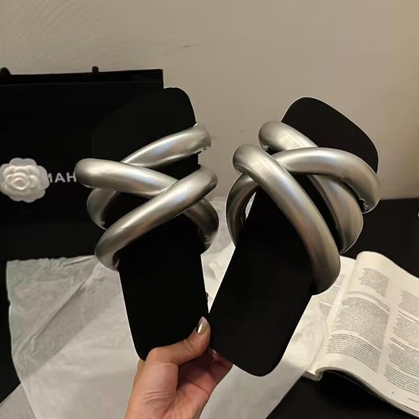 

platform slippers fashion simple flat comfortable leisure outdoor personality beautiful fairy wind beach sandals, Black