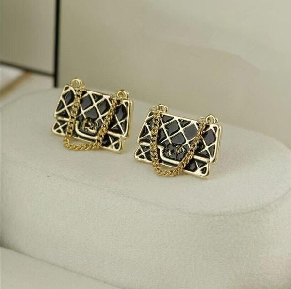

fashion stud earrings woman luxury designer earring multi colors letter jewelry women 18k diamond wedding gifts, White