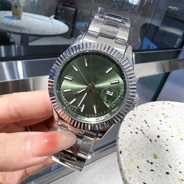 

r olax watches for sale 2023 new journal fashion temperament three group steel band calendar men's quartz watch with gift box, Slivery;golden