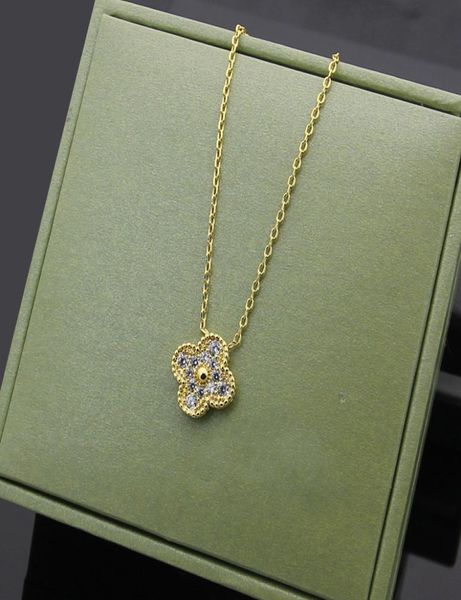 

womens luxury designer buckle full diamond necklace fashion single flower fourleaf clover cleef pendant necklaces 18k gold neckla1310950, Silver