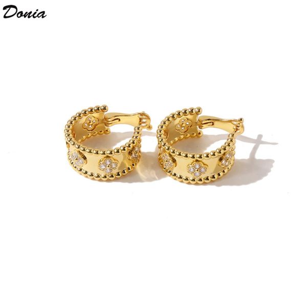 

donia jewelry luxury stud european and american fashion fourleaf flower titanium steel threecolor creative designer earrings gif6686078, Golden;silver