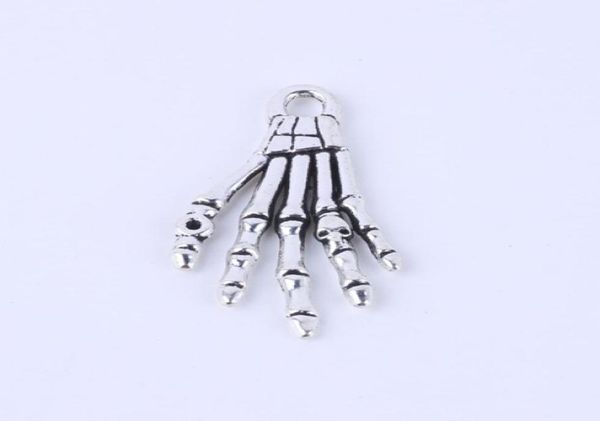 

new fashion silvercopper retro skeleton of hand pendant manufacture diy jewelry pendant fit necklace or bracelets charm 100pcslo9823271, Bronze;silver
