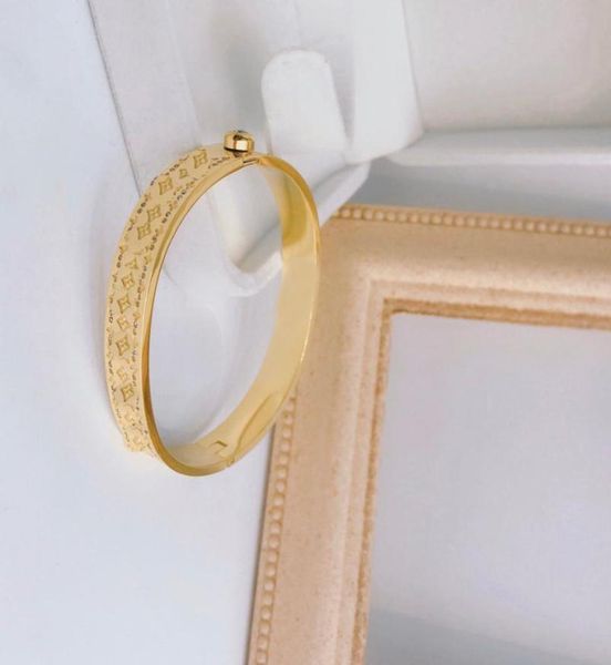 

23ss brand designer men womens bangle bracelet presbyopia 18k gold plated old flower crystal stainless steel jewelry leather acces3263179, Black