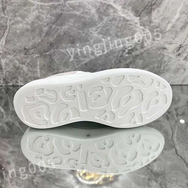 

new luxurys platform designer sneakers casual shoe leather lace up men fashion white black mens womens espadrilles sports trainer xsd221133