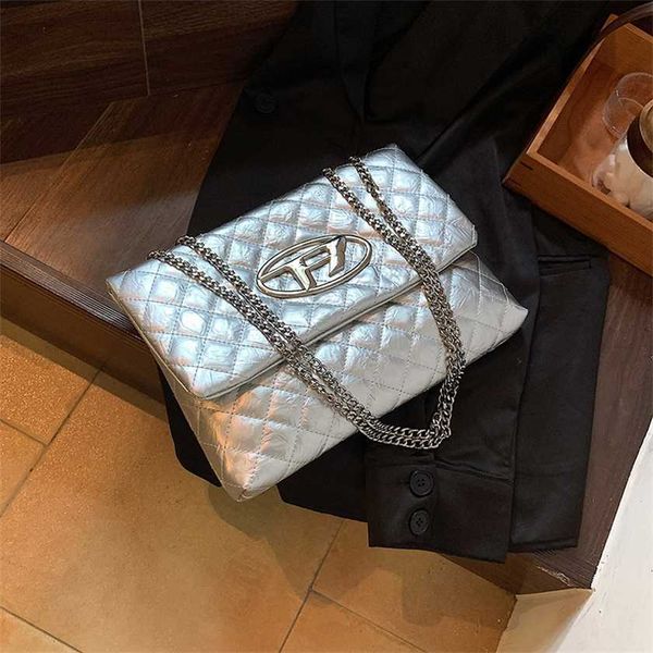 

32% off handbag designer 2023 netizen dingdang pleated silver soft leather dinner strap single shoulder envelope women's advanced feel