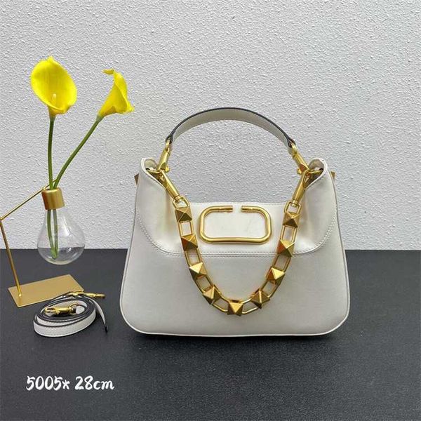 

bag style designer recommended for blogger's woman bags new star product large v-letter buckle single shoulder underarm 2prs 7tso