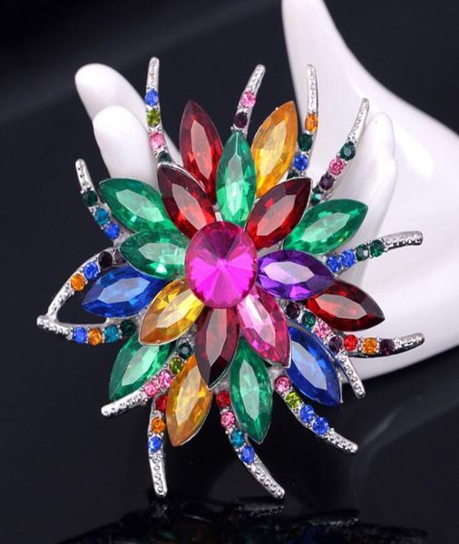 

european and american style collar flower pin crystal brooch large brooch fashion korean version of female jewelry birthday gift n1613123, Gray
