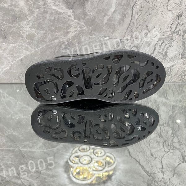 

luxurys designer trainer casual shoes for men womens white natural grey cream black burgundy purple mens sports sneakers trainers xsd221137