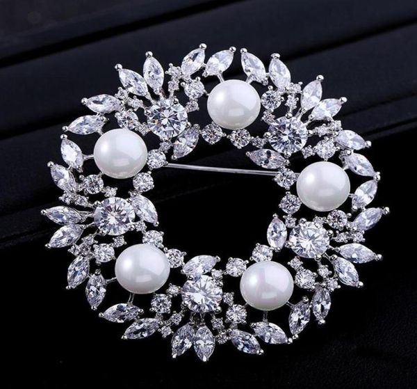 

pins brooches pearl corsage inlaid zircon brooch round classic wild crystal from swarovskis woman wedding jewelry clothing6063615, Gray
