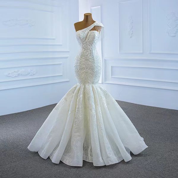 

2023 spaghetti strap mermaid wedding gowns one shoulder beaded embroidery 3d lace wedding dresses sweep train organza bridal gown formal ves, White