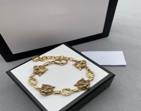 

luxurys designer cuff bracelets bangles for women fashion jewelry charm jewelrys accessories trendy elegant classic elegants4598998, Golden;silver