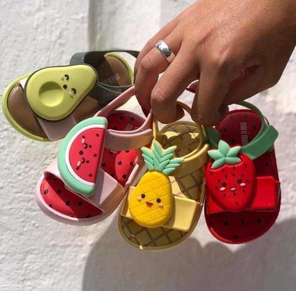 

children's shoes jelly shoes strawberry watermelon spin avocado fruit summer boys and girls flat shoes q06298384020, Black;red