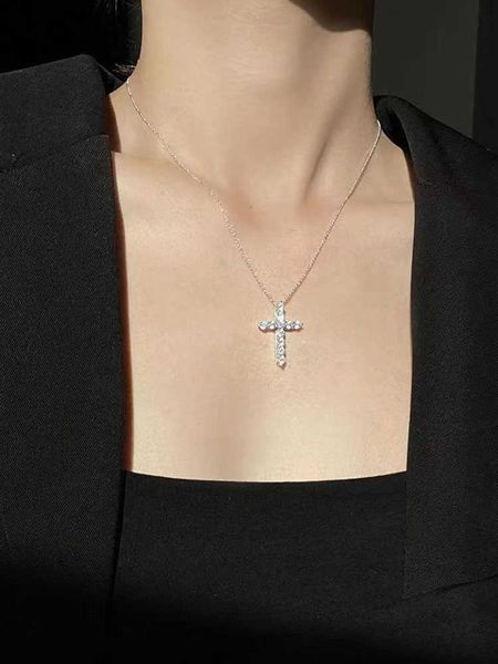 

high version tiffay kobayashi's same 18k gold full diamond cross necklace american light luxury small crowd collar chain as a gift for, Silver